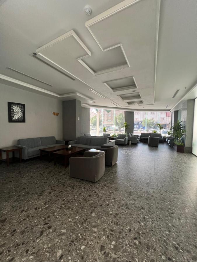 אל-מדינה Y Platinum Hotel מראה חיצוני תמונה